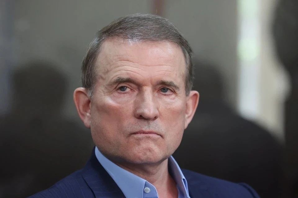 Медведчук отметил, что Зеленский является марионеткой в руках политических врагов президента США