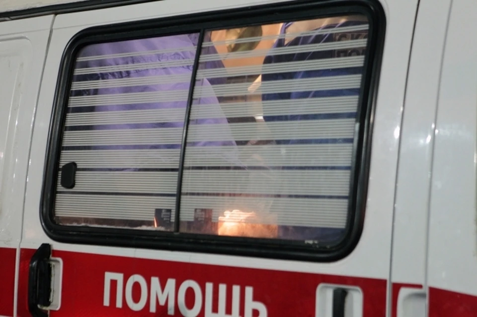 Девочку госпитализировали.
