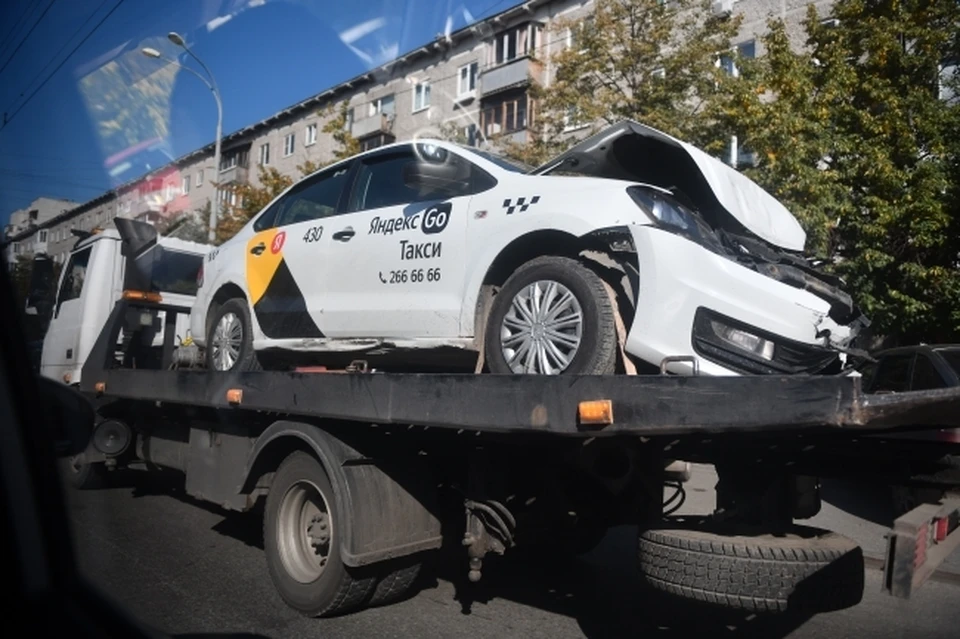 Аварии провоцируют небезопасная скорость, игнорирование правил приоритета проезда и невнимательность водителей