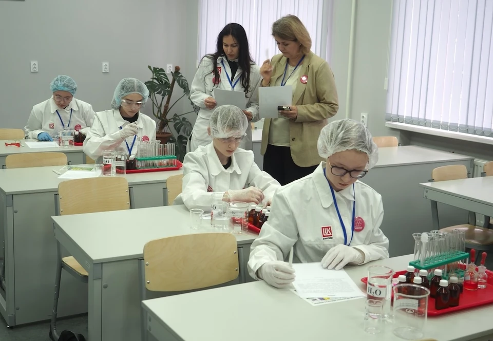 Выбирать профессию помогает ЛУКОЙЛ