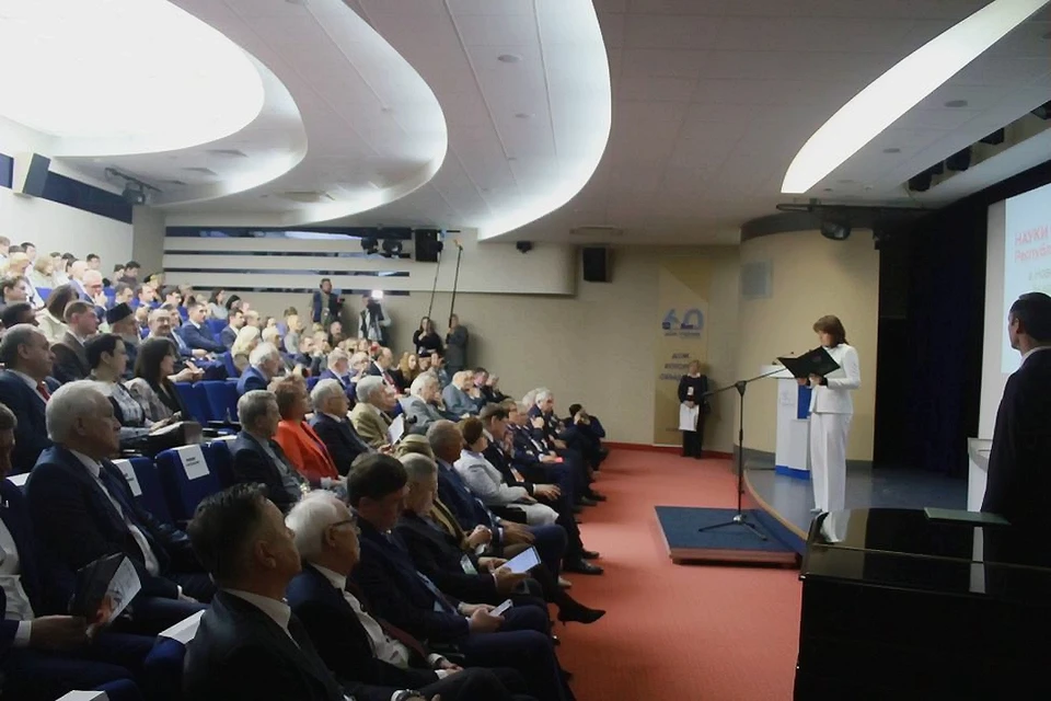 Депутаты новосибирского Заксобрания открыли Дни науки и культуры Татарстана. Фото: Заксобрание НСО