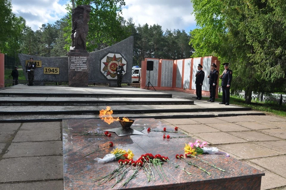 С 1985 года факел на мемориале в Тюльгане зажигался только по памятным датам