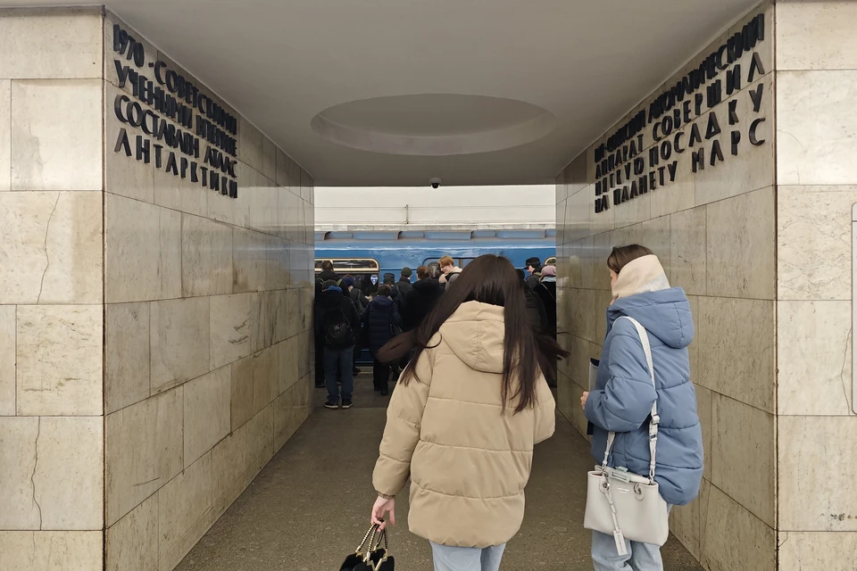 Состав не смог продолжить движение из-за технической неисправности.