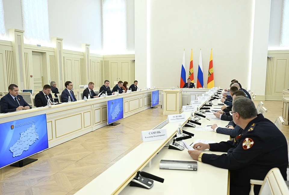 На заседании областной антитеррористической комиссии.