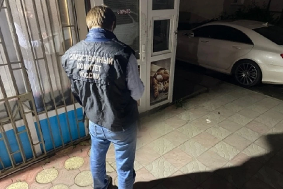 1 мая около 22:00 в реанимацию Малгобекской больницы с проникающим ножевым ранением в грудь привезли подростка. Фото: СКУ СКР по Республике Ингушетия.