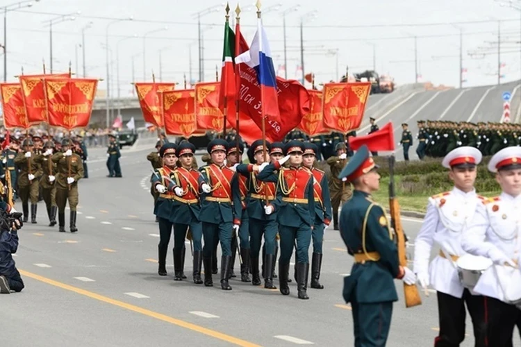 Военная техника и участники парада Победы 2025 года в Казани: лучшие места для обзора и порядок движения