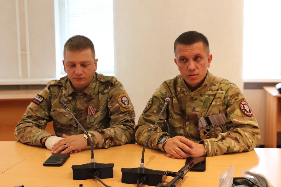 В Самарском политехе участники проекта «Школа героев» провели необычный урок мужества. Фото: Ксения Мурченко, пресс-служба Самарского политеха