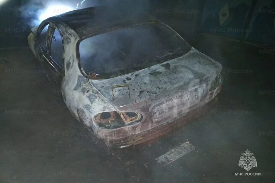 Потушен горевший автомобиль в Новой Маячке. Фото: ГУ МЧС России по Херсонской области