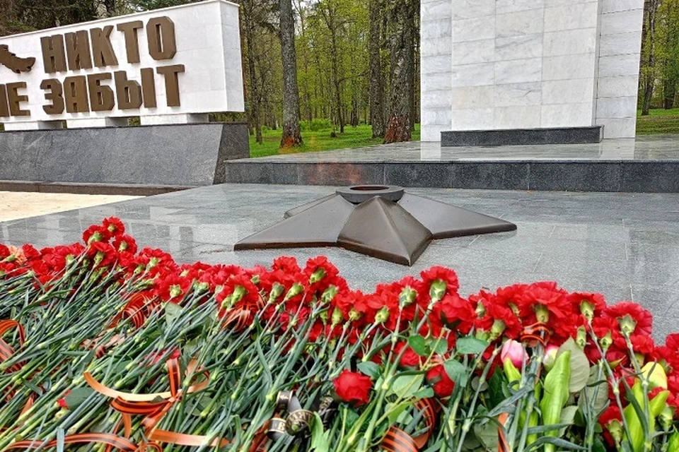В Костроме зажгли Вечный огонь. ФОТО: администрация Костромской области