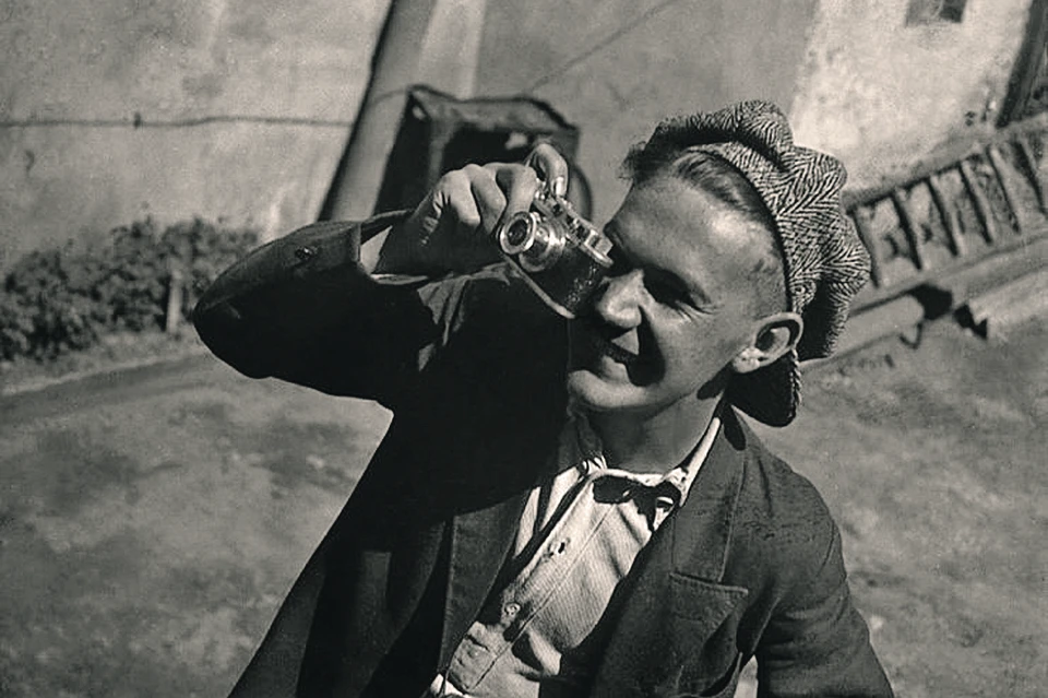Евгений Халдей. 1930-е годы.