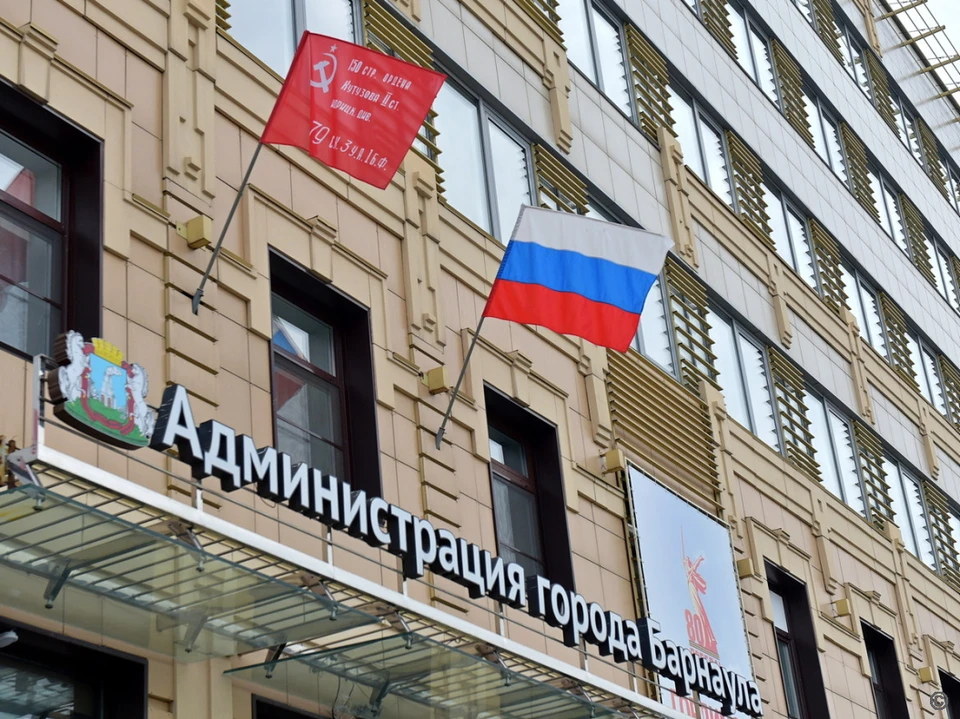 Знамя Победы - это штурмовой флаг 150-й ордена Кутузова II степени Идрицкой стрелковой дивизии