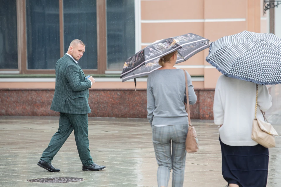 В ЛНР объявлено штормовое предупреждение на 9 и 10 мая