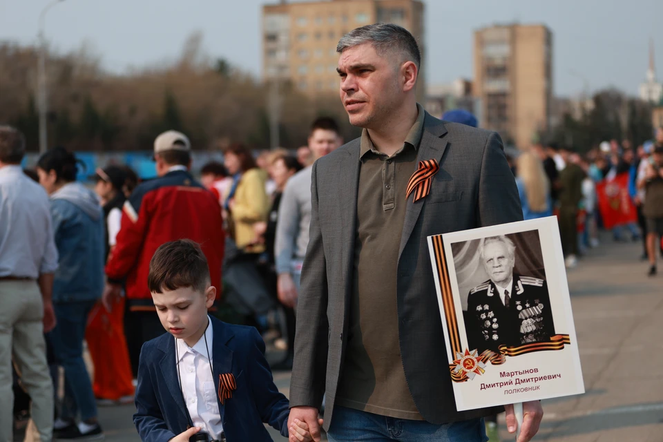 В Ульяновске стартовало шествие «Бессмертный полк»