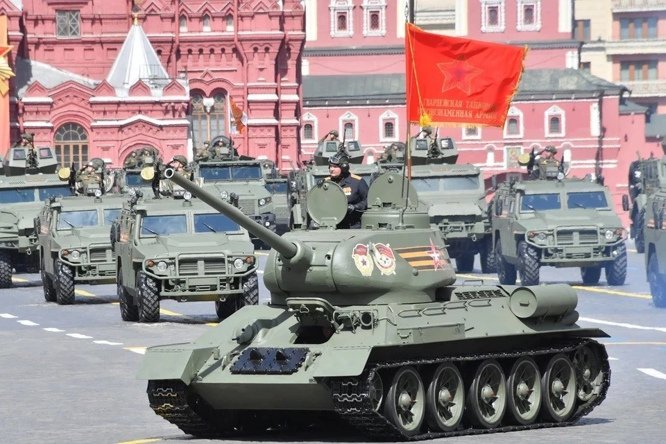 Генерал Картаполов пословицей ответил на угрозы Киева сорвать День Победы