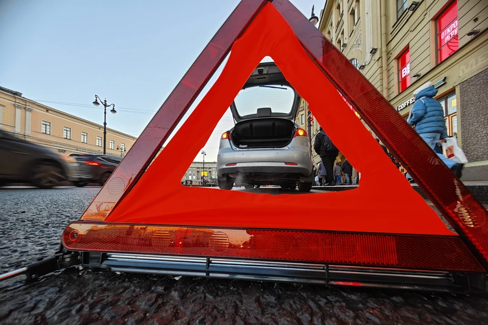 В Оренбурге на Чичерина столкнулись два автомобиля