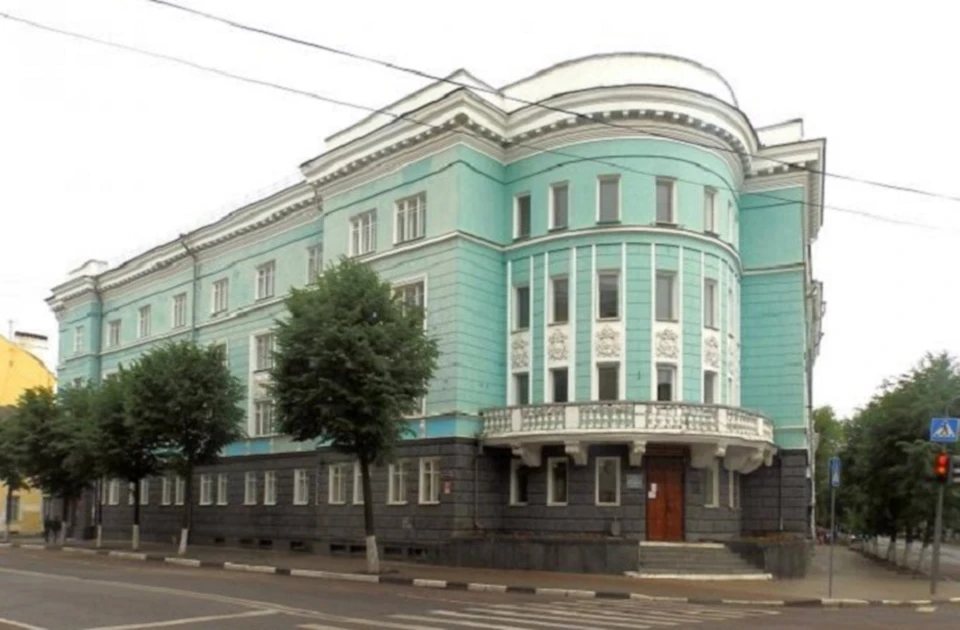 В министерстве регионального здравоохранения объяснили - объединение лечебных учреждений подразумевает прикрепление слабых медорганизаций к сильной