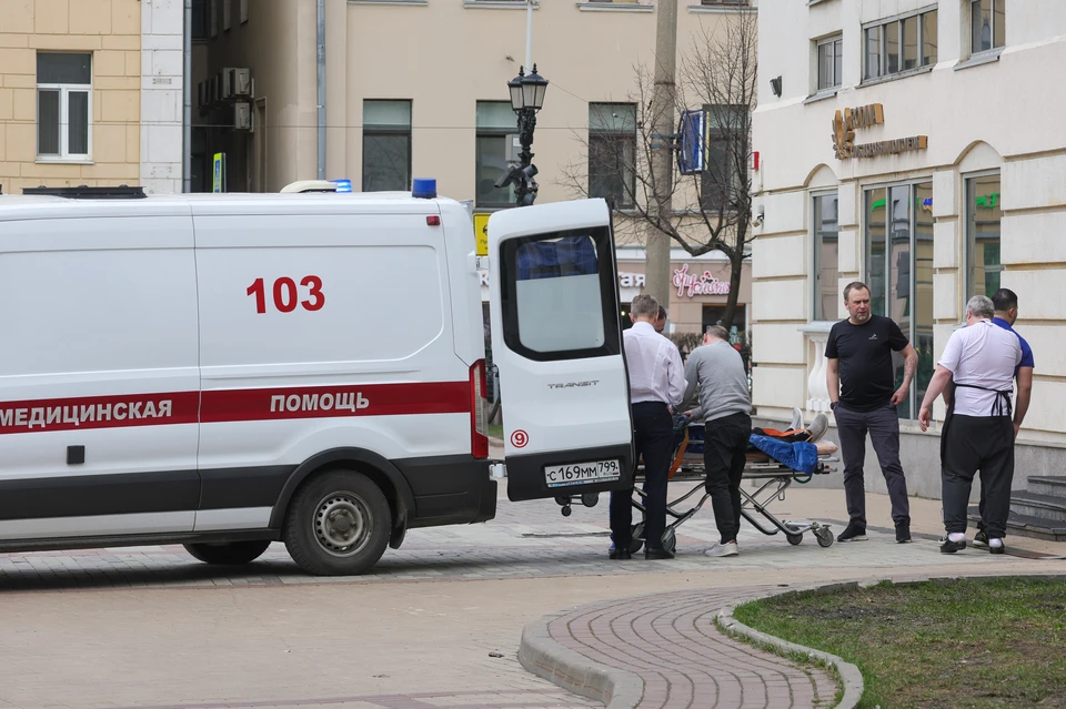 Один человек погиб при столкновении грузовика и машины скорой помощи в ЕАО