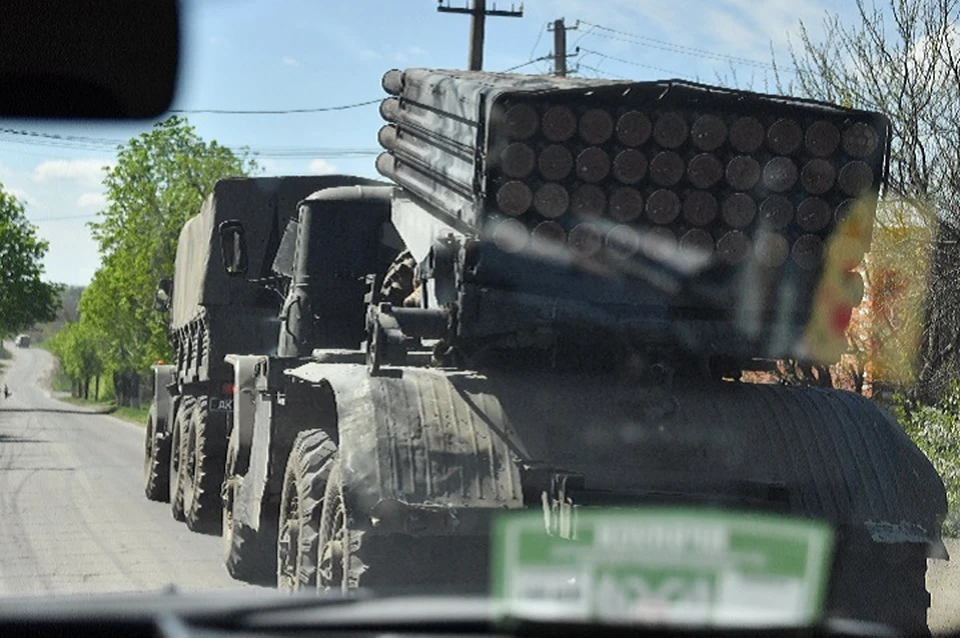 Российские военные громят оборону ВСУ, попутно занимая все более выгодные рубежи и позиции