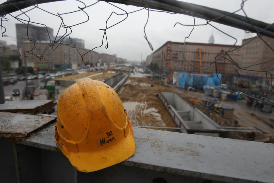Дублер Краснозатонского моста установят после снижения уровня воды в Сысоле.