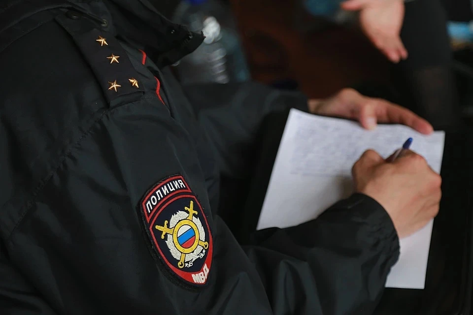 Аферисты общались с потерпевшей под видом правоохранителей, работников поликлиники и сотрудников «Росфинмониторинга»