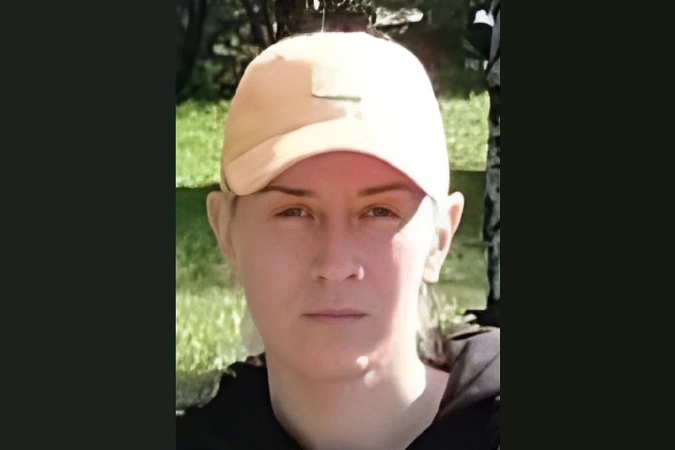 В Новосибирске пропала 36-летняя женщина в желтой кепке. Фото: ДПСО «ЛизаАлерт» по Новосибирской области