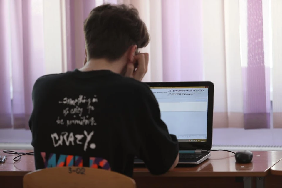 Экзаменационная сессия продлится до конца июня, а пересдачи начнутся в июле