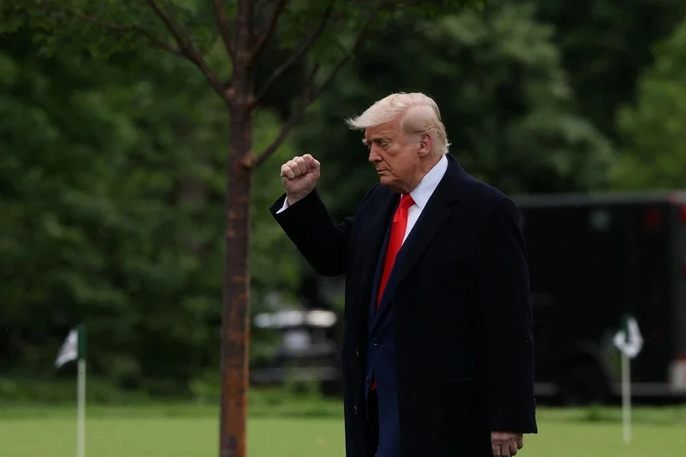 Guardian: Европа боится, что Трамп бросит Украину ради партнерства с Россией