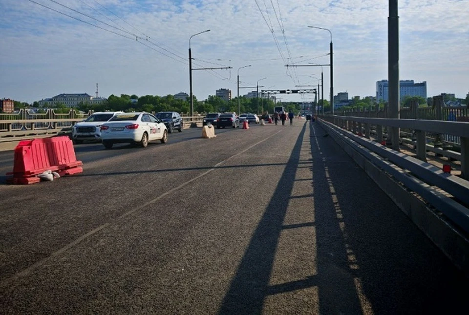 На низовой части моста через реку Волгу завершены работы по восстановительному ремонту. ФОТО: администрация Костромы