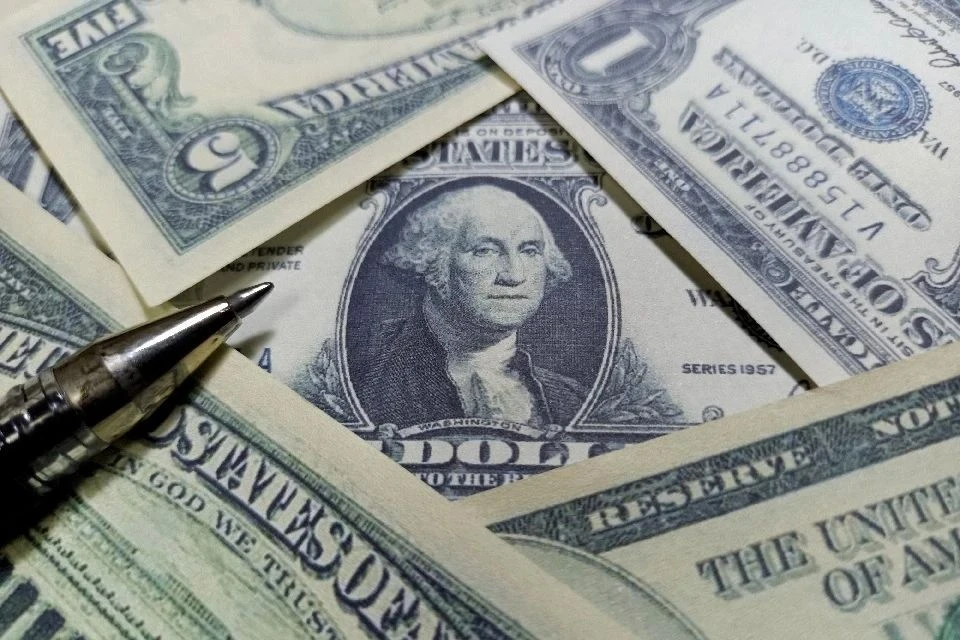 Bloomberg: МВФ обеспокоен желанием Киева увеличить оборонный бюджет