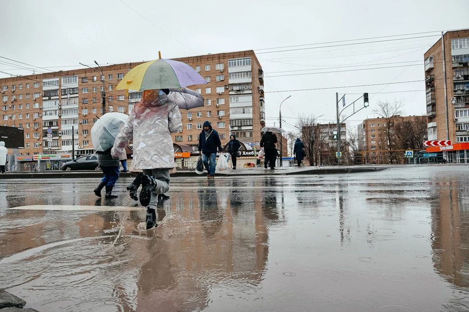 Ожидается шквалистое усиление ветра с порывами 15-18 м/с.