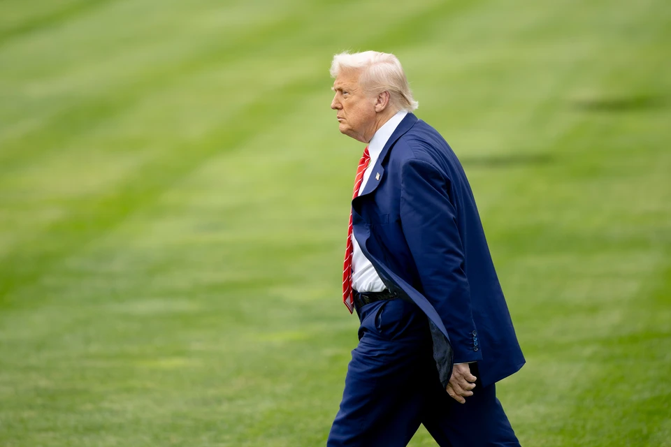 Администрация Трампа стала вести себя более отстраненно в рамках урегулирования на Украине