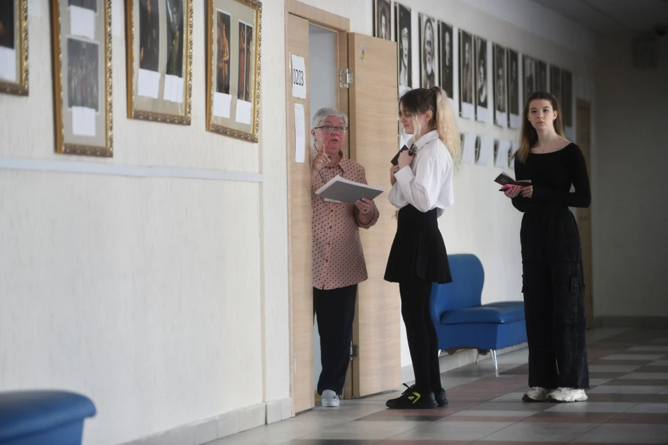 В Братске два выпускника сдали ЕГЭ по литературе и химии на 100 баллов.