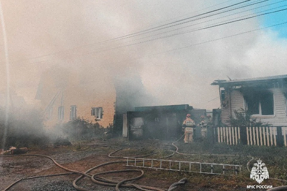 Причина пожара устанавливается. Фото: МЧС Удмуртии