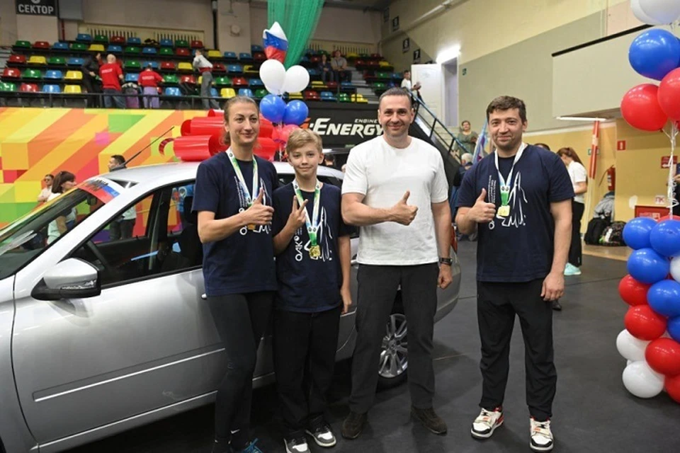 Семья из Комсомольска выиграла автомобиль на спортивном фестивале в Хабаровске Фото: Вячеслав Реутов