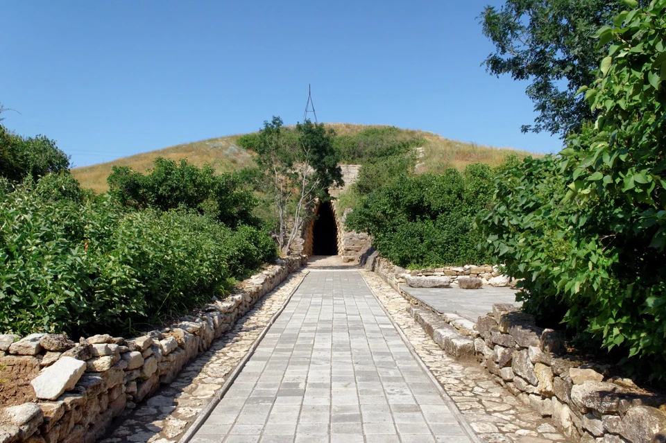 Царский курган. Фото: kerch.rk.gov.ru