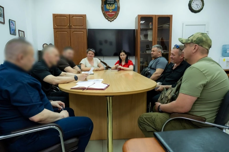 Начальник Главного Управления Росгвардии по ДНР провел личный прием граждан. Фото: Росгвардия