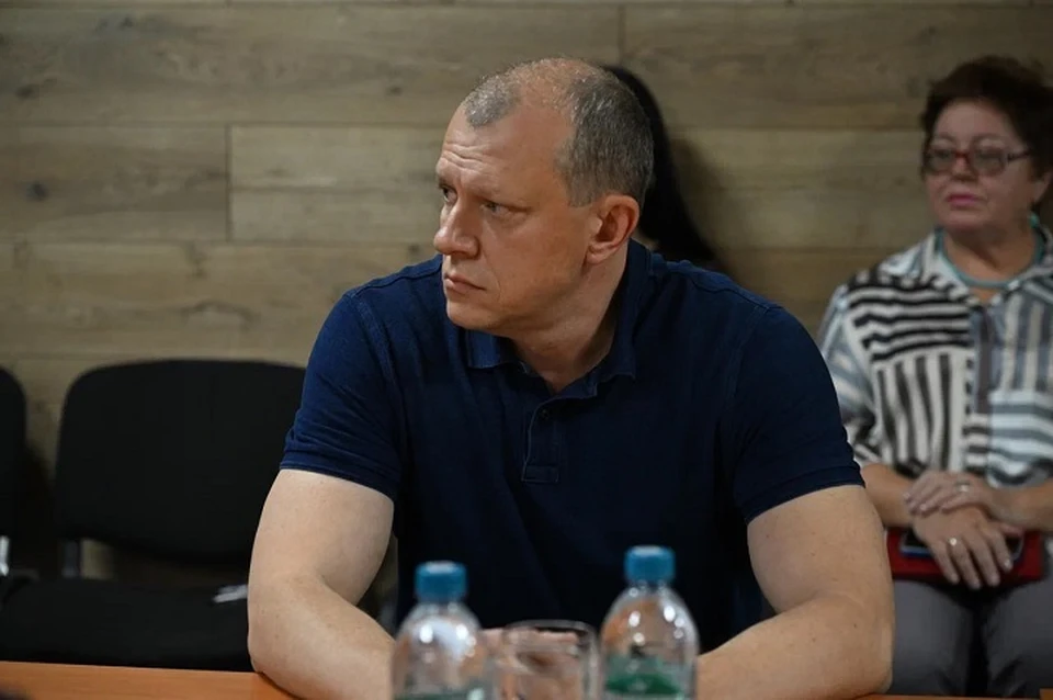 Глава Мариуполя поздравил медработников с профессиональным праздником. Фото: АГ ДНР