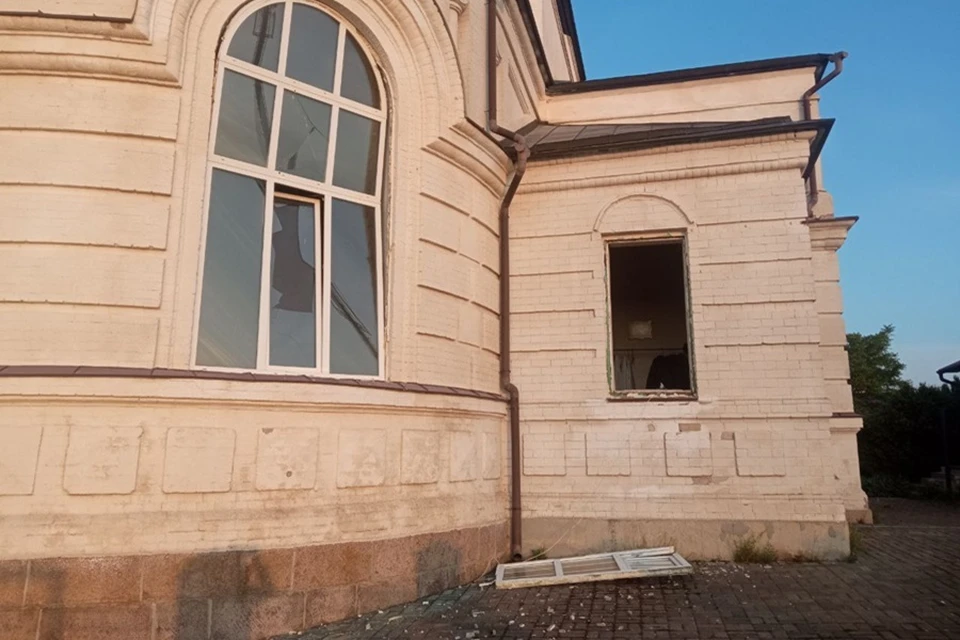 Ночью 19 июня ВСУ обстреляли храм в селе Бугас в ДНР. Фото: Донецкая епархия