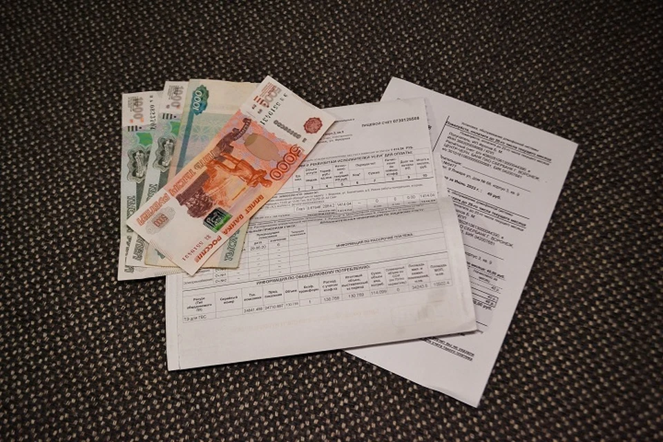 Жители поселка Сосновый Бор платили коммуналку за квартиры умерших соседей.