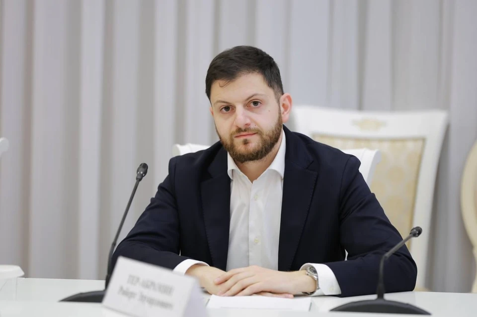 Тер-Абрамян работал в Самаре с февраля 2025 года.