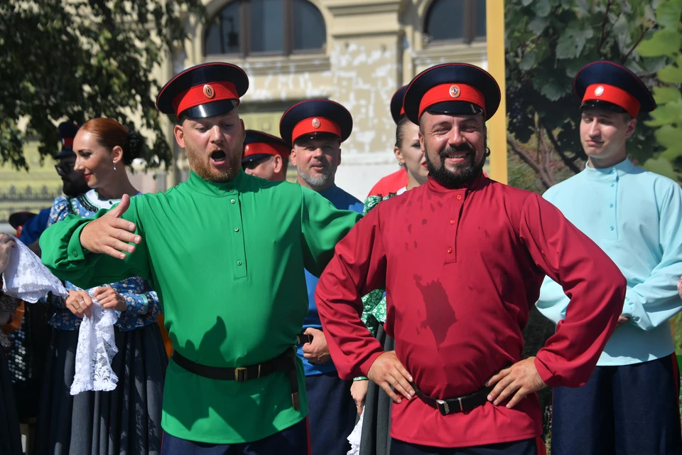 Казаки