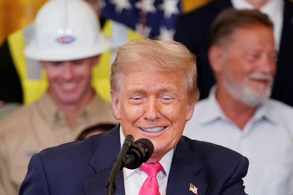 Фонд Трампа начал продажу футболок с надписью «папочка»