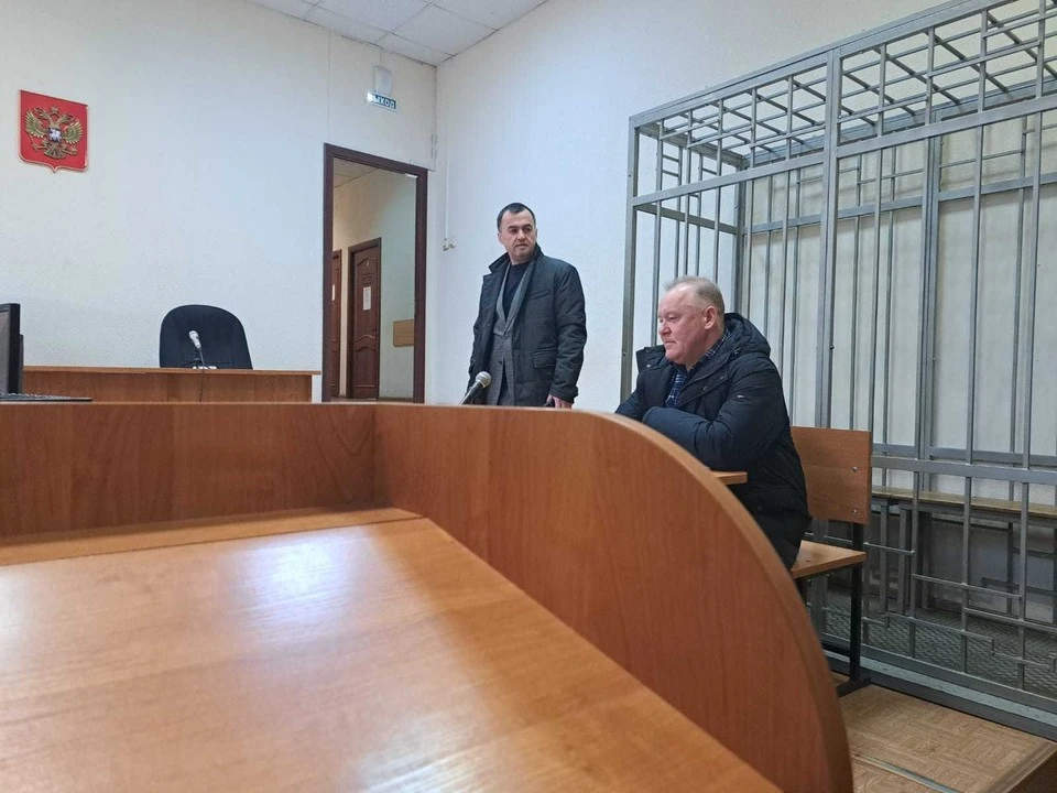 Фото из зала судебного заседания