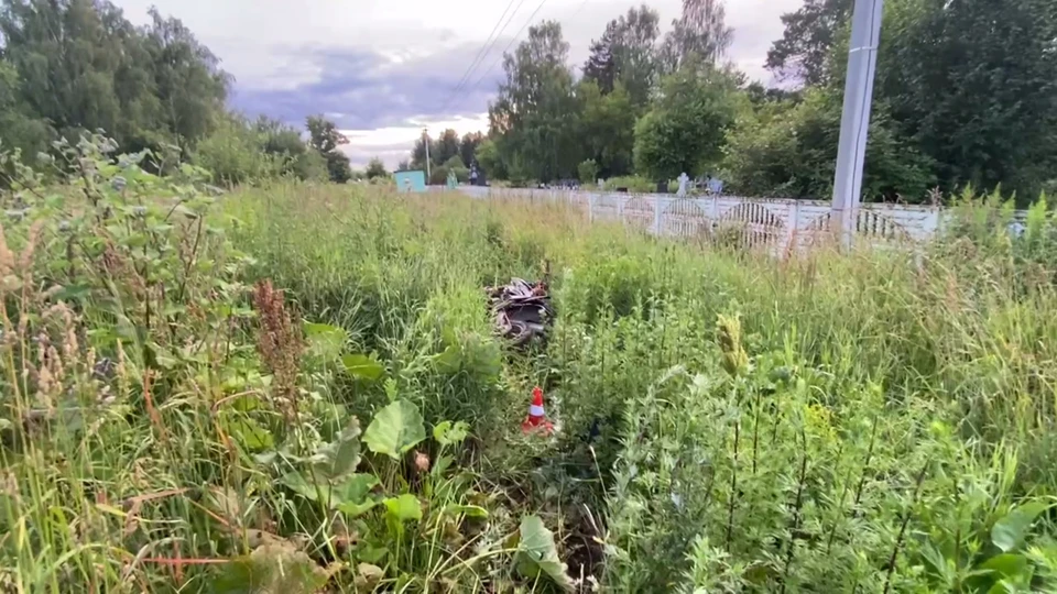Два человека пострадали после съезда питбайка в кювет в Нижегородской области.