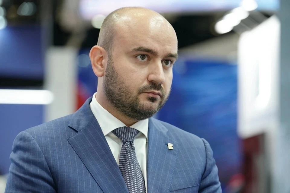 Фейковый губернатор предложил отправить провинившихся подростков защищать Родину