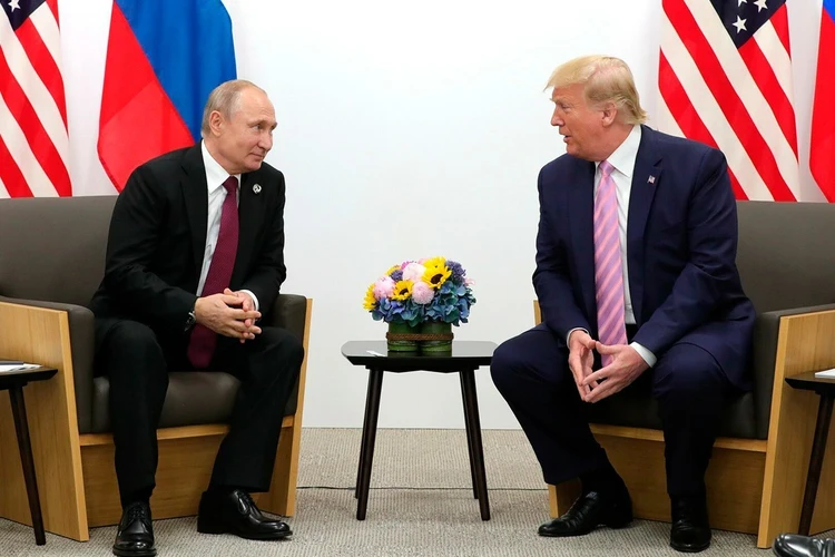 Владимир Путин заявил Трампу: Россия не отступит