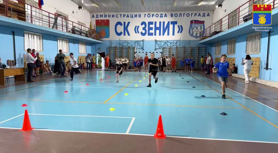 Жена директора работала в спортшколе за четверых. Фото: мэрия Волгограда.