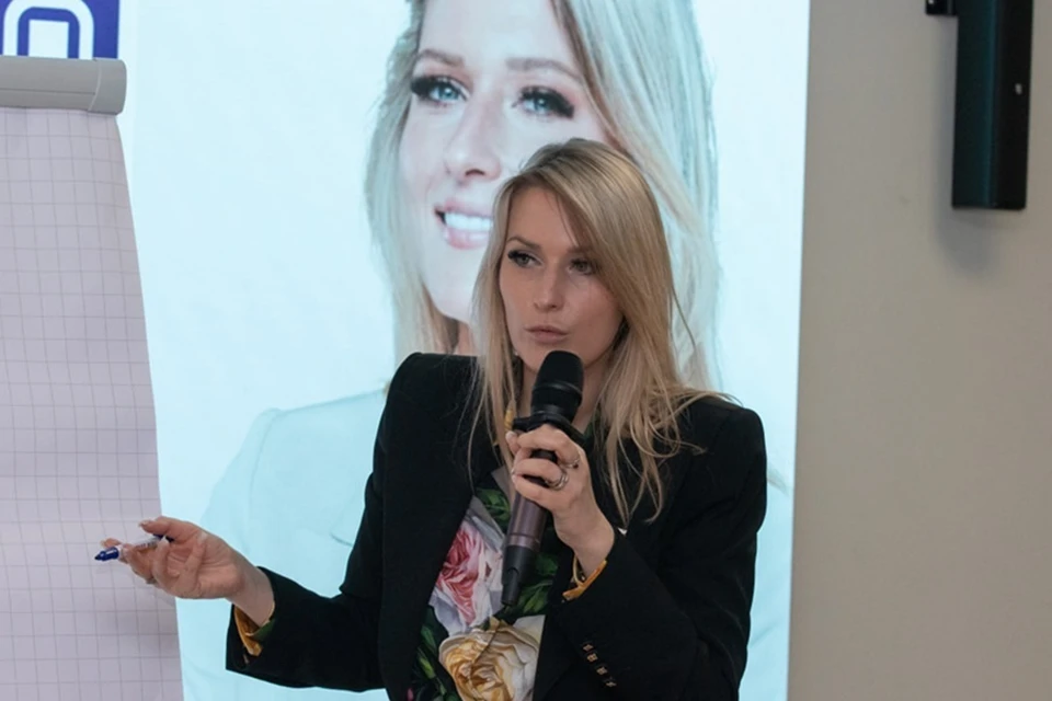 Председатель Комитета Госдумы по развитию гражданского общества Яна Лантратова посетила ДНР. Фото: Народный Совет ДНР