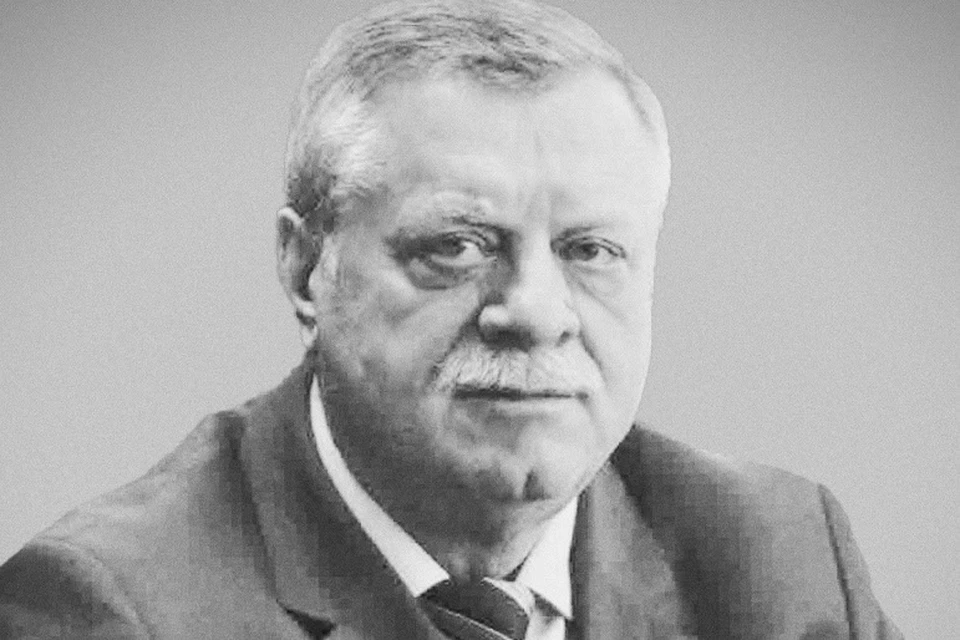 О смерти Александра Бокова высказался губернатор Павел Малков. Глава региона выразил соболезнования родным покойного чиновника.