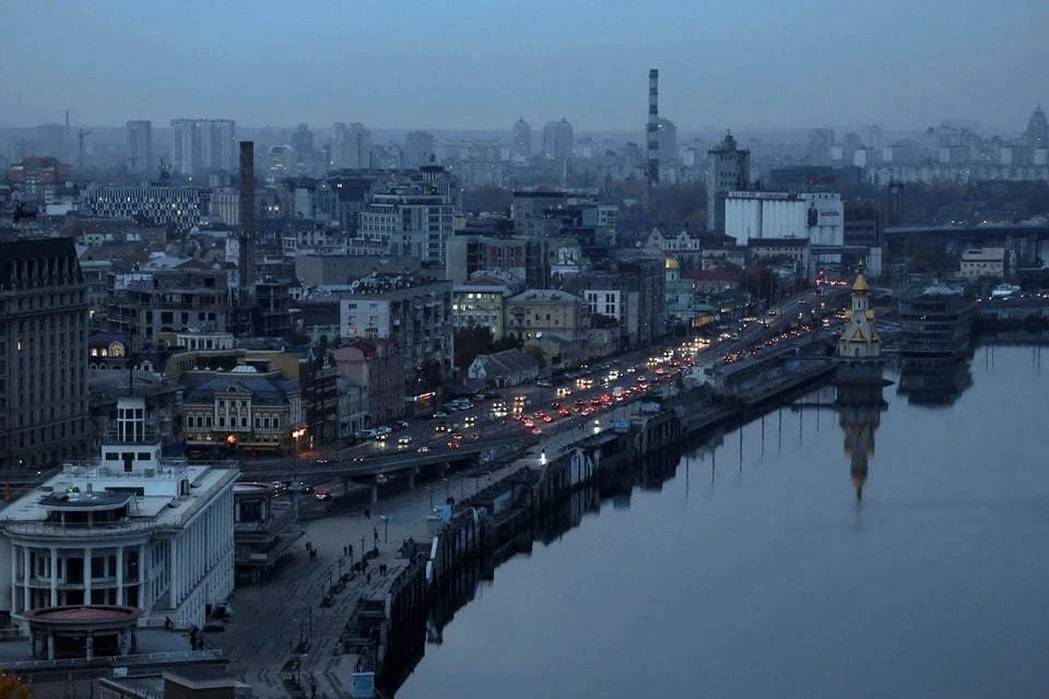 Борьба за власть на Украине разрушает страну изнутри: на Западе назвали три ключевых точки политического шторма в Киеве